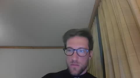 Snapshot of moms_little_monster chatting on 24, 11, 2025 moms_little_monster online show from 24, 11, 2025