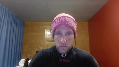 moms_little_monster online show from 9, 2, 2026