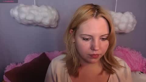 Snapshot of mon1ca_jones chatting on 6, 2, 2026 mon1ca_jones online show from 6, 2, 2026