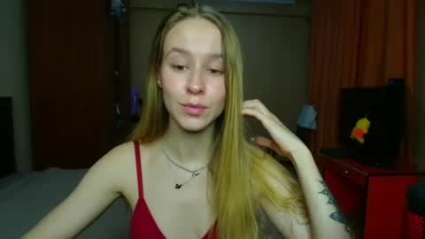 Mona online show from 11, 10, 2025