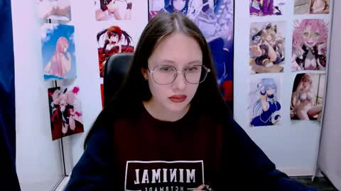 Mona  online show from 9, 3, 2025