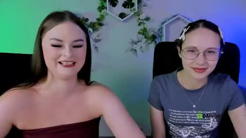 Mona  online show from 4, 7, 2026