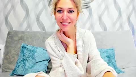 Snapshot of mona_cruz chatting on 16, 2, 2025 Mona online show from 16, 2, 2025