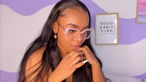 Snapshot of monaaxxx_ chatting on 26, 2, 2025 MONAAXXX online show from 26, 2, 2025