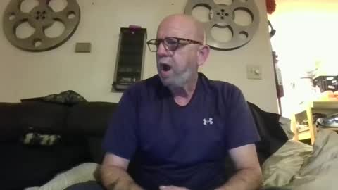 Snapshot of mondaymonday chatting on 24, 2, 2025 mondaymonday online show from 24, 2, 2025