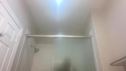 Snapshot of mone_babie_coo chatting on 4, 5, 2026 Moneybaby online show from 4, 5, 2026