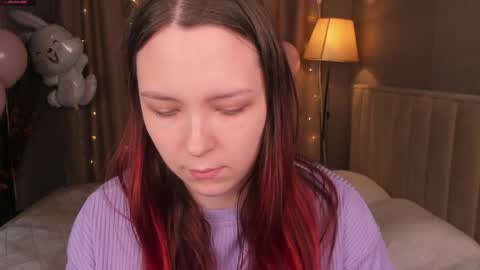 Monica online show from 7, 4, 2026