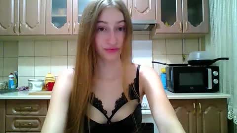 Monica online show from 28, 9, 2025