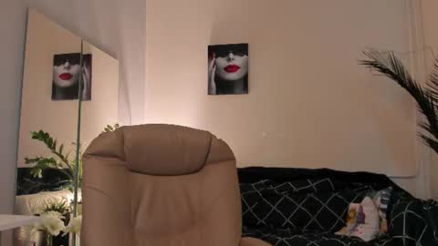 Monica online show from 11, 6, 2026