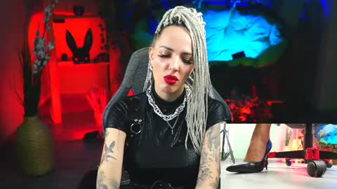 Monika online show from 21, 2, 2025