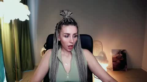 monicariley online show from 29, 5, 2026