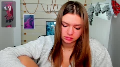 Snapshot of monika_youu chatting on 12, 12, 2024 Monika online show from 12, 12, 2024