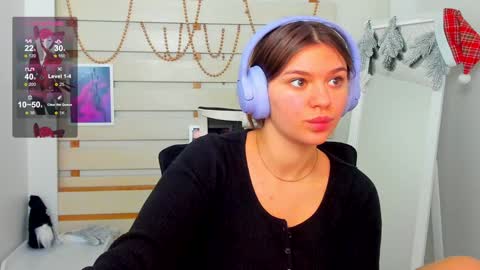 Snapshot of monika_youu chatting on 28, 12, 2024 Monika online show from 28, 12, 2024