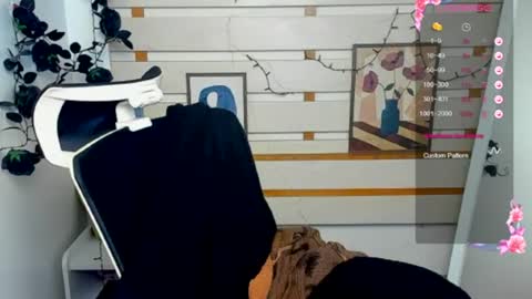 Monika online show from 4, 7, 2026