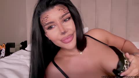 Alessia online show from 31, 10, 2025