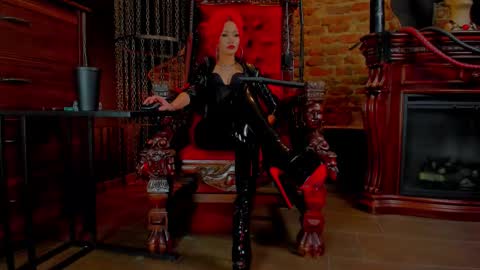 Monique C online show from 12, 11, 2025