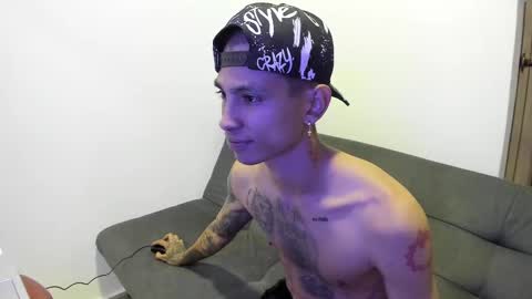 monkeyd_66 online show from 20, 12, 2024