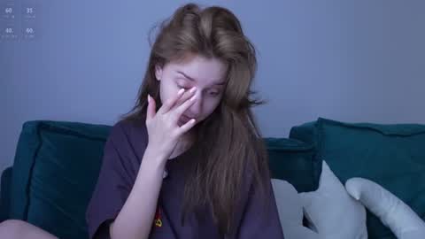 Snapshot of monnymoonn chatting on 28, 7, 2026 Mary online show from 28, 7, 2026