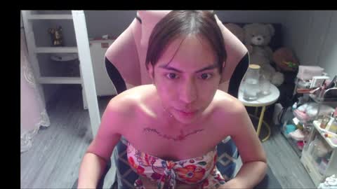 ELYSE A SIMPLE GIRL online show from 21, 5, 2026