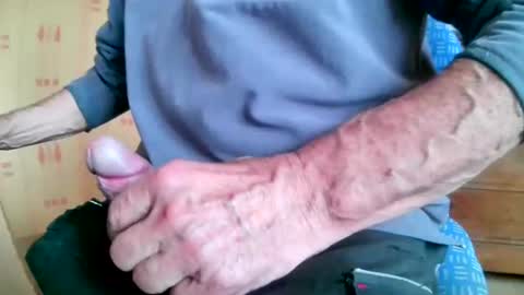 Snapshot of mookie2 chatting on 15, 11, 2025 mookie2 online show from 15, 11, 2025