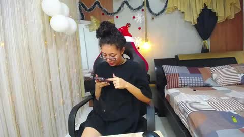 moon_and_fire_ online show from 1, 12, 2025