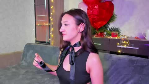 Ari online show from 20, 2, 2025