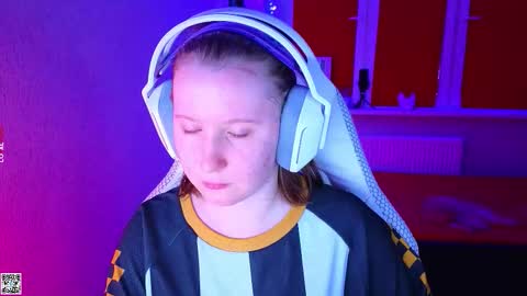 Lola online show from 7, 11, 2025