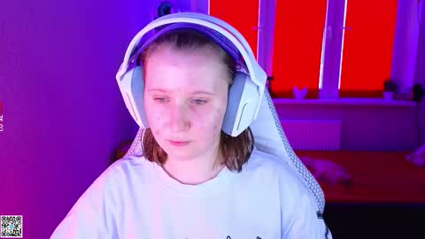 Lola online show from 24, 11, 2025