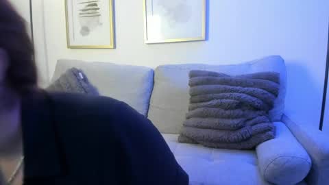 Moon  online show from 1, 4, 2026