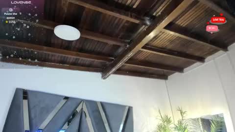 Luna  online show from 17, 12, 2025