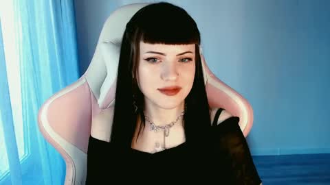  sophie  online show from 5, 5, 2026