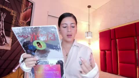 Snapshot of moon_winy chatting on 20, 11, 2025 Winy online show from 20, 11, 2025