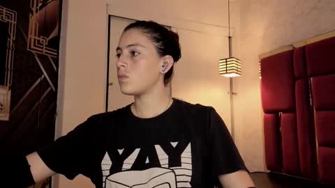 Snapshot of moon_winy chatting on 27, 11, 2025 Winy online show from 27, 11, 2025