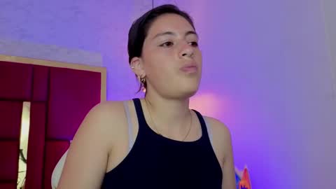 Snapshot of moon_winy chatting on 7, 3, 2026 Winy online show from 7, 3, 2026