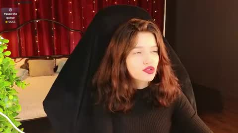 Snapshot of moonberry_yi chatting on 17, 7, 2026 VIPER online show from 17, 7, 2026
