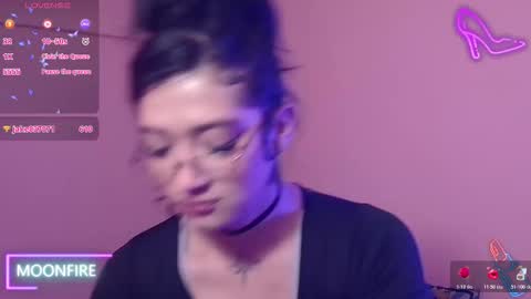 Nicky  online show from 21, 11, 2025