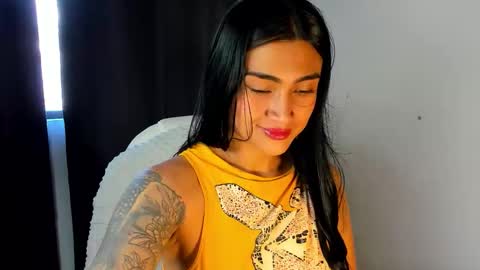 moonie_baddie31 online show from 27, 10, 2025