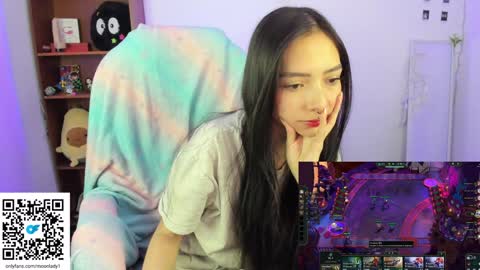 Snapshot of moonlady_ chatting on 17, 1, 2025 MOON  online show from 17, 1, 2025