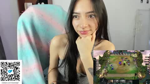 Snapshot of moonlady_ chatting on 20, 1, 2025 MOON  online show from 20, 1, 2025