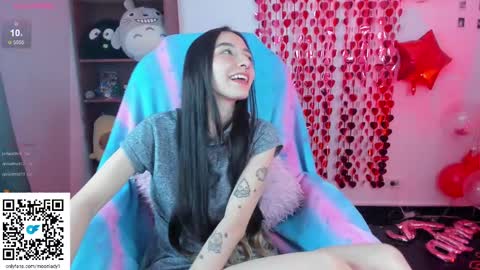 Snapshot of moonlady_ chatting on 2, 3, 2025 MOON  online show from 2, 3, 2025