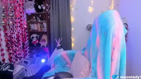 MOON  online show from 16, 4, 2026