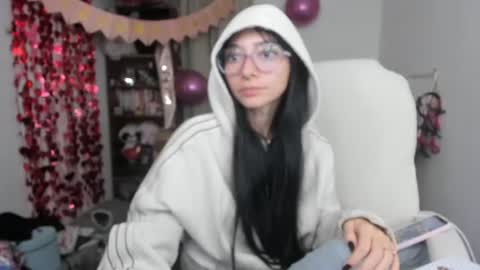 MOON  online show from 18, 6, 2026