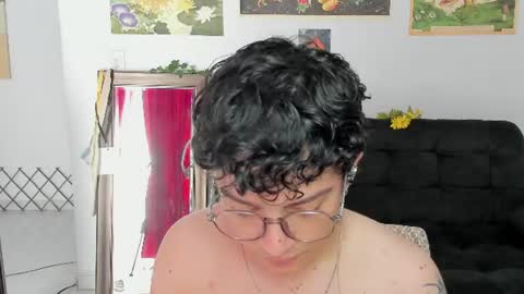 Clove online show from 4, 8, 2026
