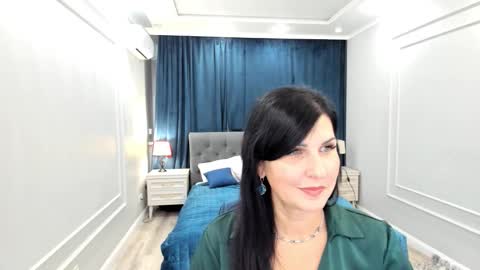 Ask me  online show from 28, 11, 2025