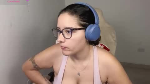 Moon Woman online show from 17, 12, 2025