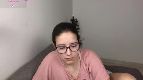 Moon Woman online show from 23, 12, 2025