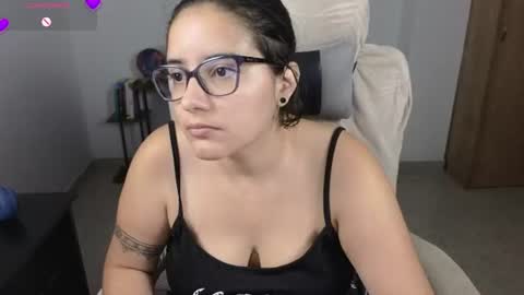 Snapshot of moonwoman_ chatting on 13, 7, 2026 Moon Woman online show from 13, 7, 2026