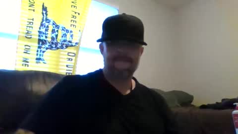 Snapshot of moozj750 chatting on 17, 9, 2025 JT Mooz online show from 17, 9, 2025