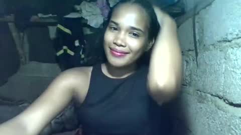 morenagirlpinay18 online show from 21, 4, 2026