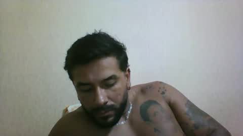 morenito_06 online show from 22, 10, 2025